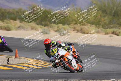 media/Oct-30-2022-CVMA (Sun) [[fb421c3cec]]/Race 5 Amateur Formula Middleweight/